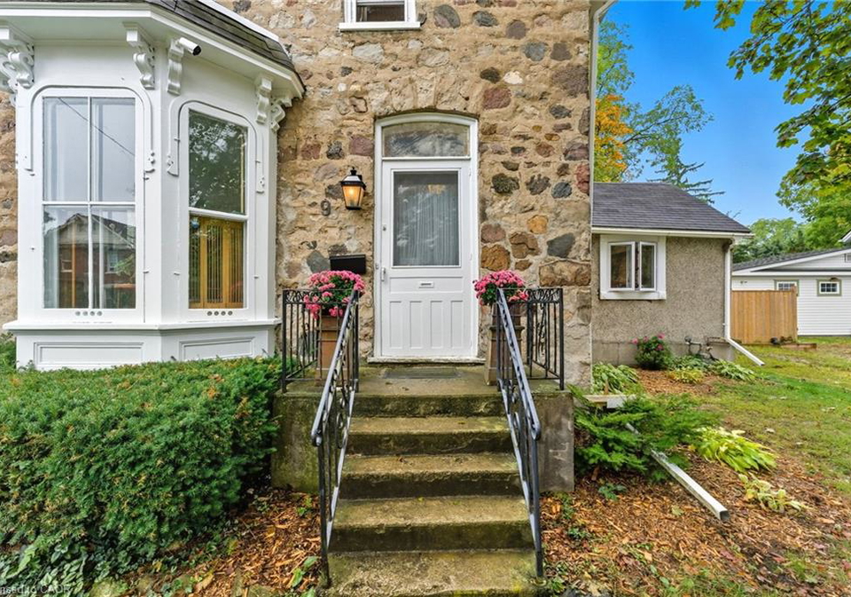 9-dumfries-street-cambridge-ontario-40772391