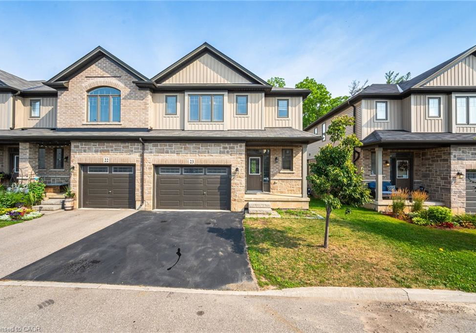 1-tom-brown-drive-paris-ontario-40772394