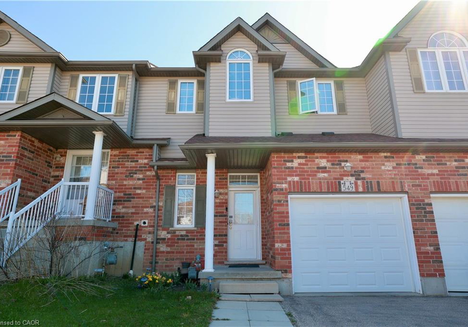 549-violet-street-waterloo-ontario-40772460