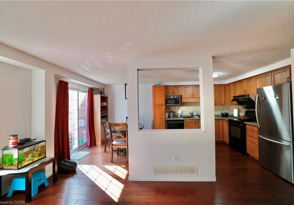 549-violet-street-waterloo-ontario-40772460