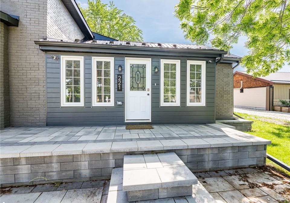 221-isabella-street-arthur-ontario-40772535