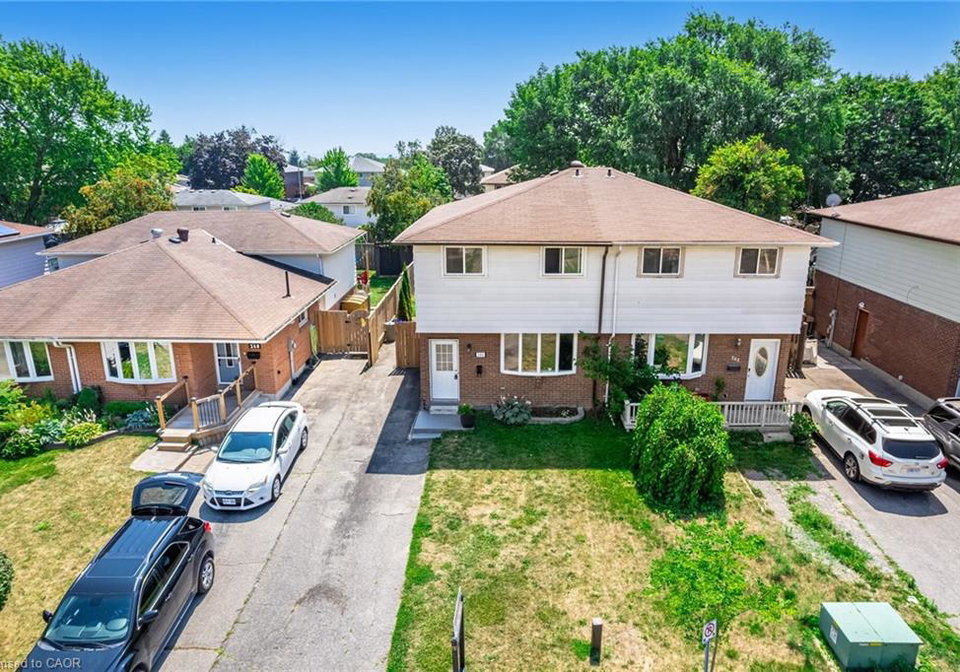 244-kinmount-crescent-oshawa-ontario-40772588