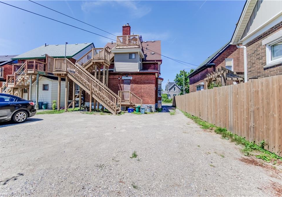 63-cameron-street-n-kitchener-ontario-40772631