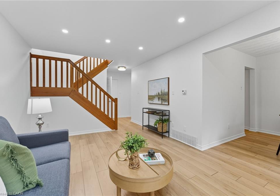 28-windale-crescent-kitchener-ontario-40772637