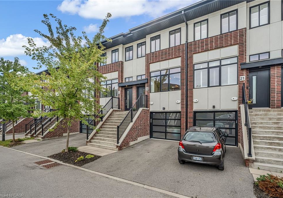 19-mulhollard-lane-ancaster-ontario-40772673