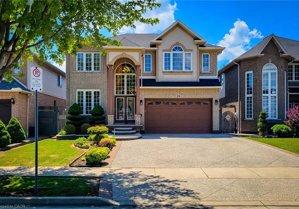 26-colin-crescent-hamilton-ontario-40772679