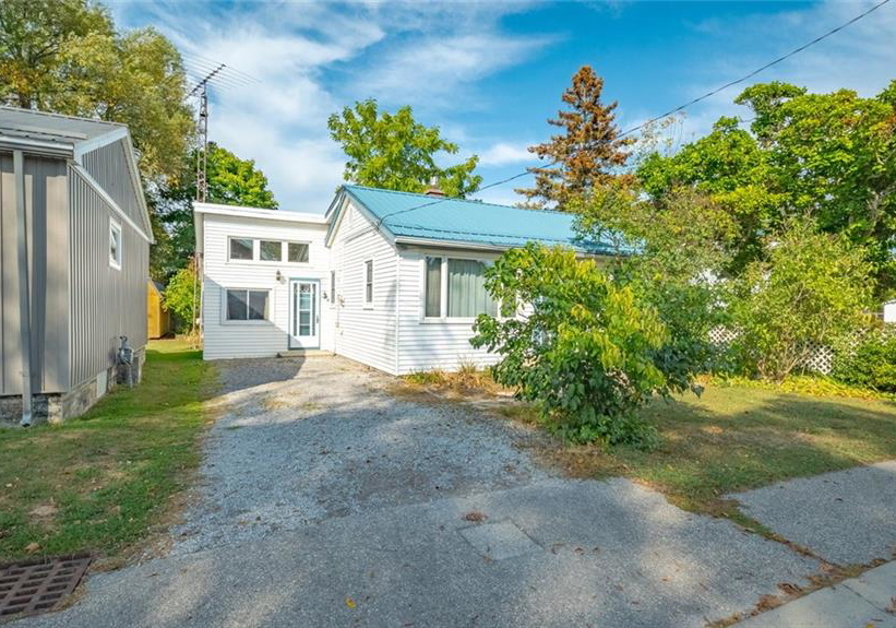 21-pansy-avenue-norfolk-ontario-40772739