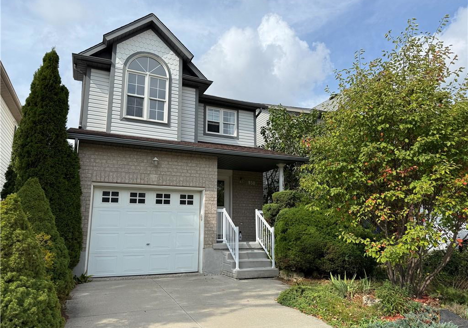 930-creekside-drive-waterloo-ontario-40772753