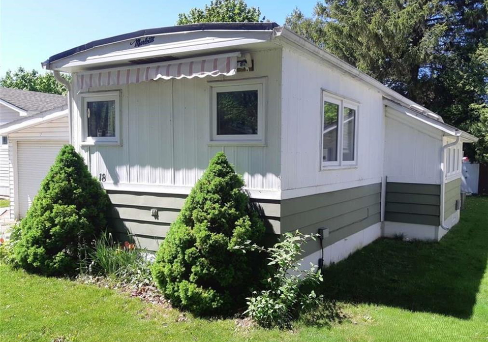 18-sutton-drive-goderich-ontario-40772813