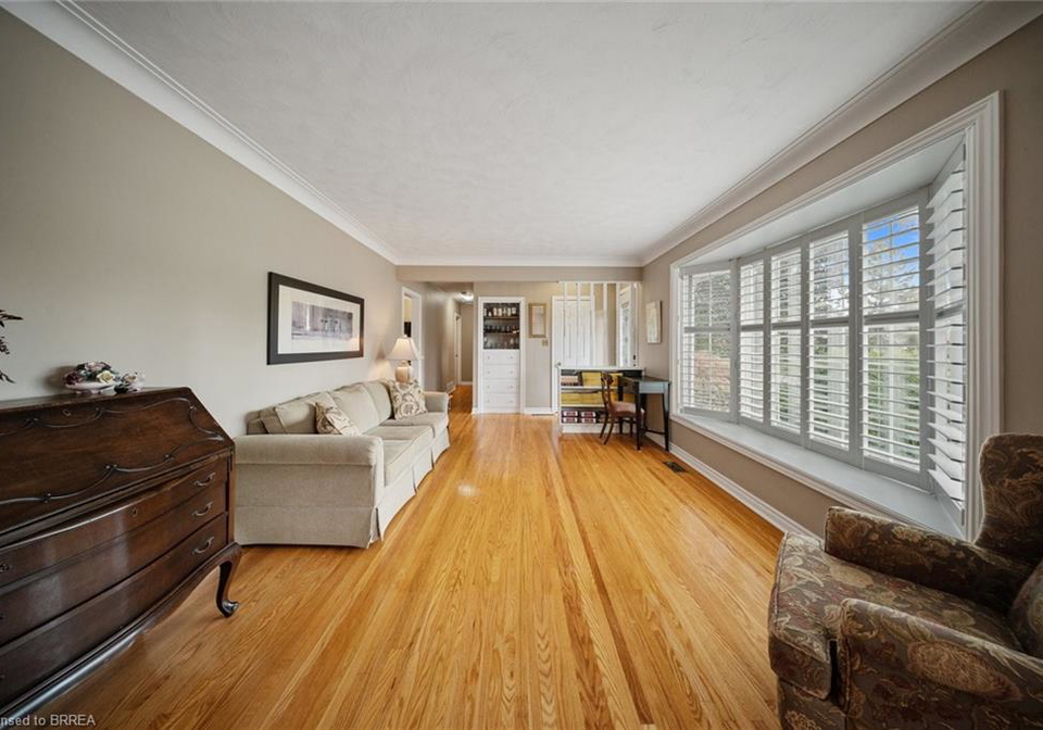 24-sandra-street-brantford-ontario-40772876
