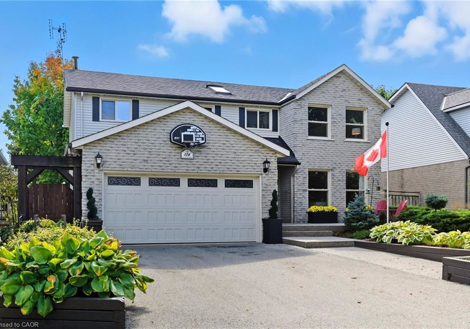 124-carmine-crescent-cambridge-ontario-40772884