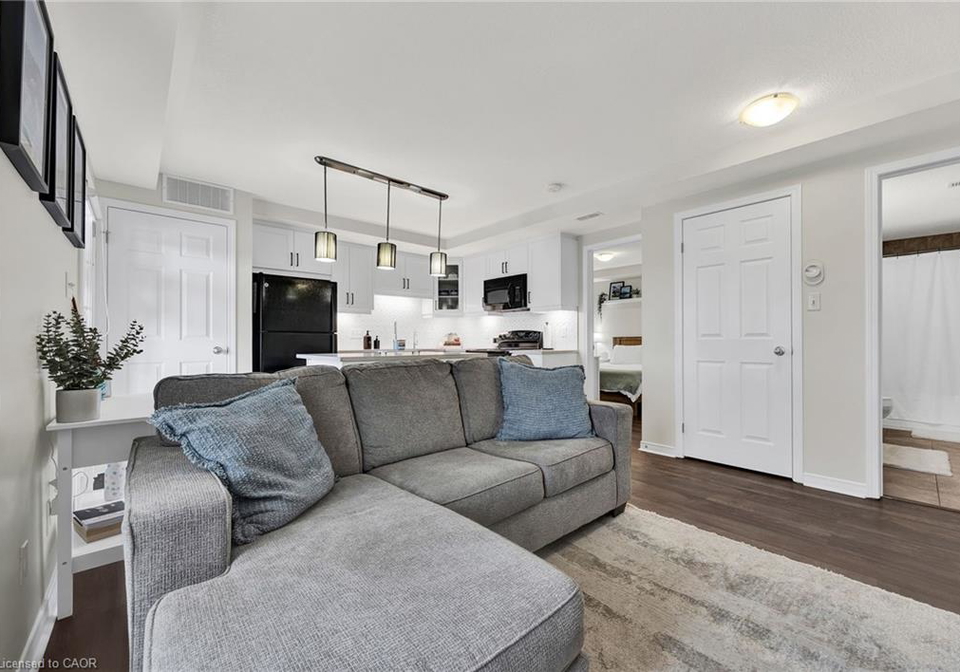 1460-highland-avenue-w-waterloo-ontario-40772918