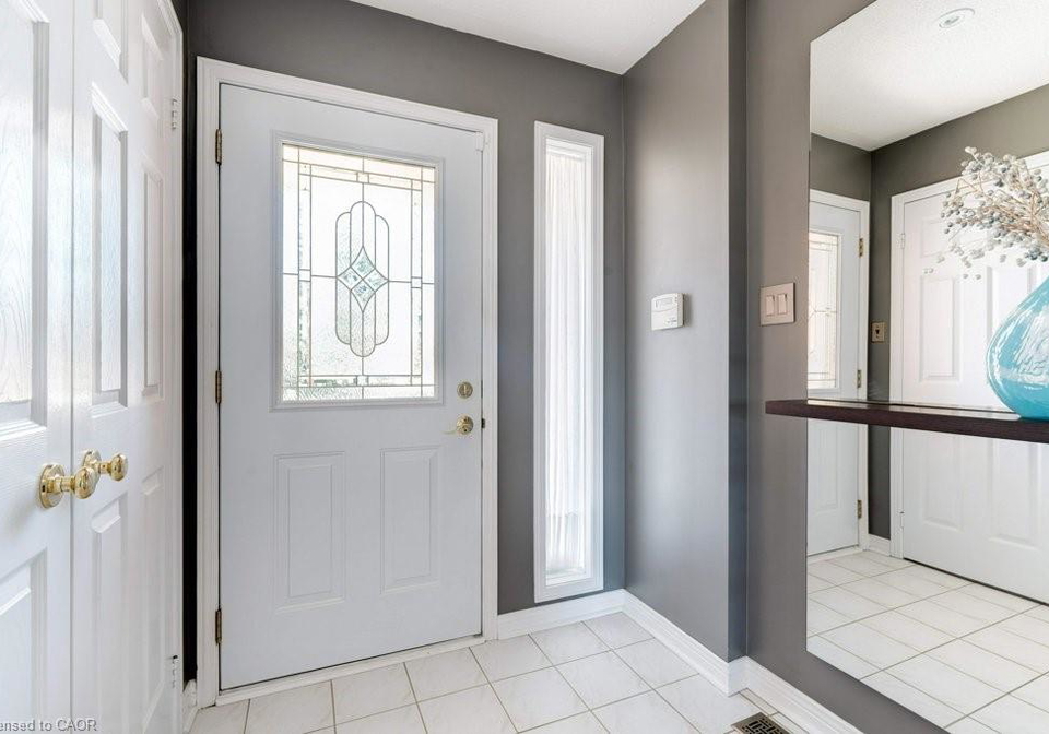 2109-berwick-drive-burlington-ontario-40772937