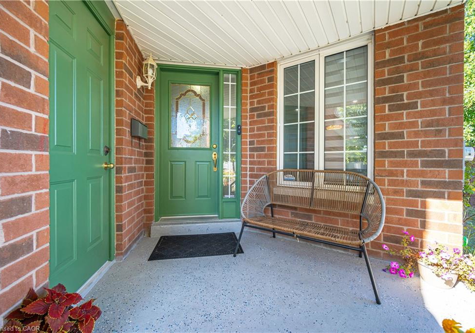 16-feathertop-lane-brampton-ontario-40773001