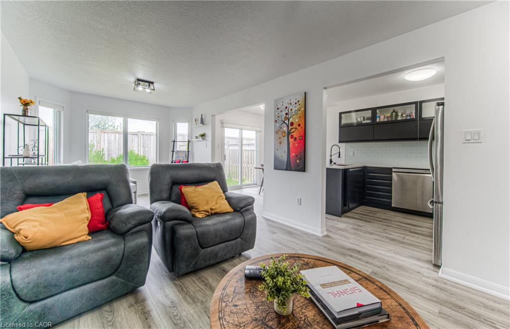 583-windflower-crescent-kitchener-ontario-40773017