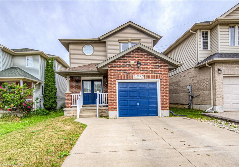 583-windflower-crescent-kitchener-ontario-40773017