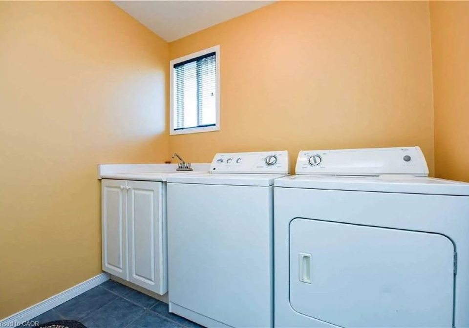 679-commonwealth-crescent-kitchener-ontario-40773048