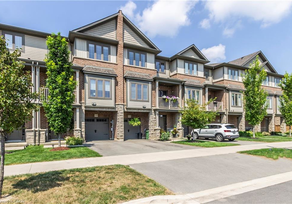 319-skinner-road-waterdown-ontario-40773109
