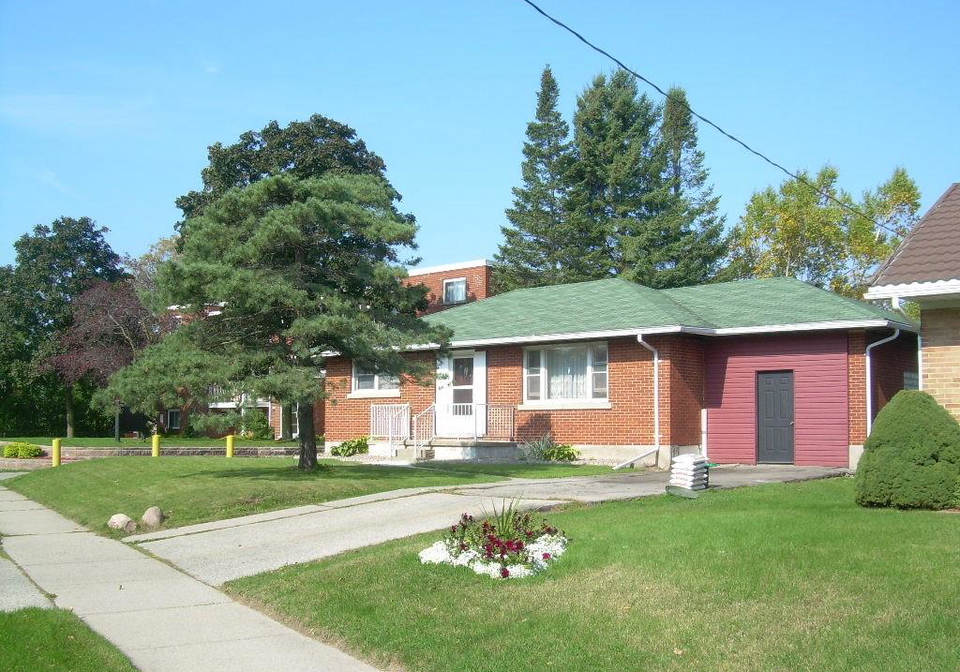 160-erb-street-e-waterloo-ontario-40773122