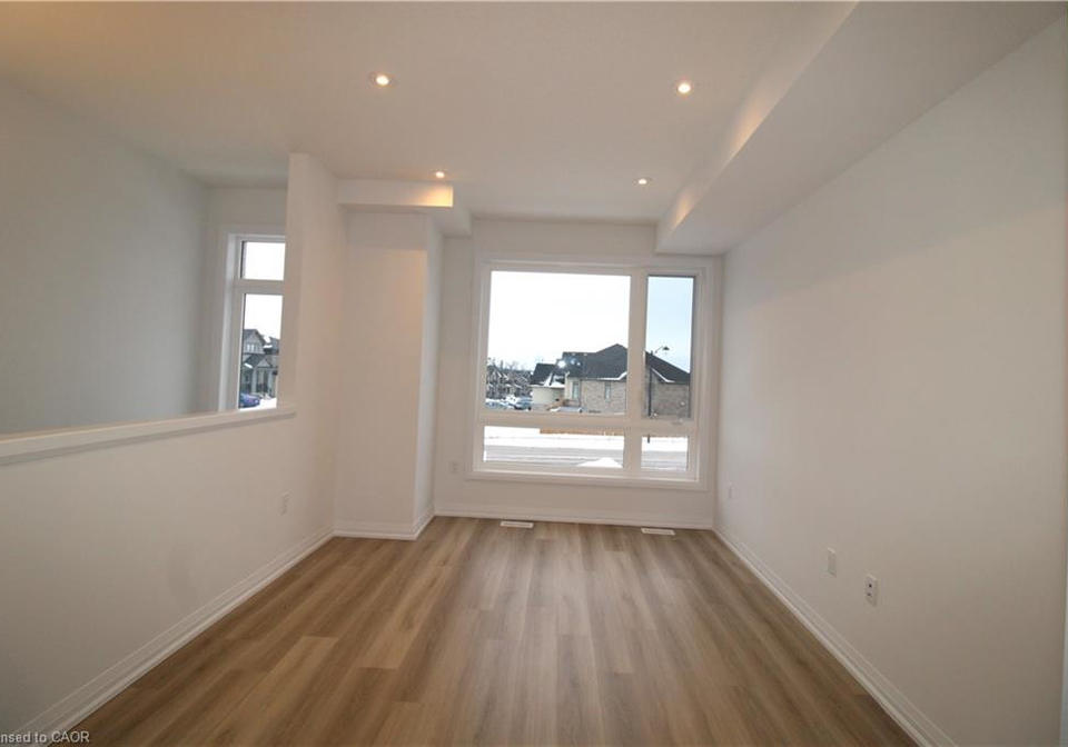 55-tom-brown-drive-paris-ontario-40773211