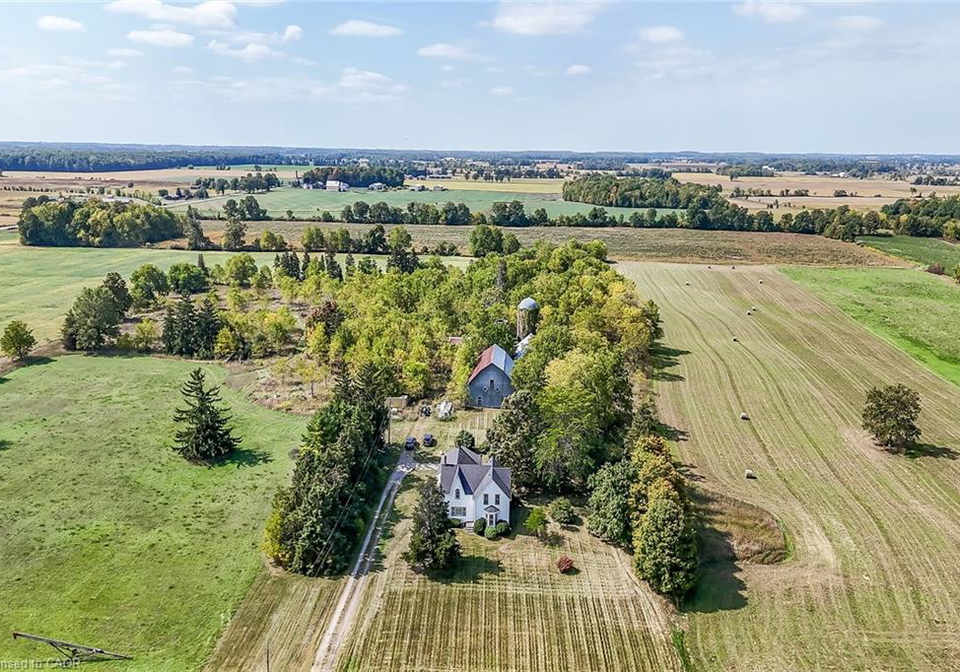2429-county-line-waterford-ontario-40773223
