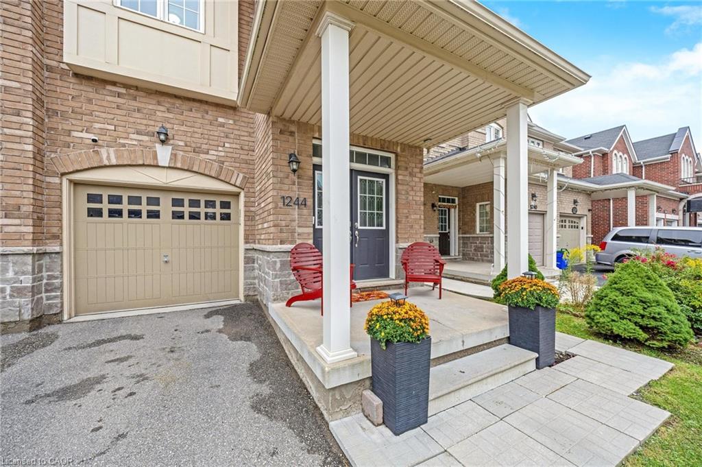 1244-ruddy-crescent-milton-ontario-40773382
