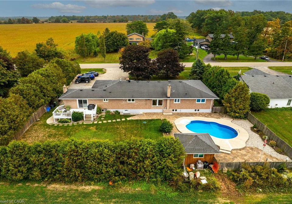 2320-hendershot-road-binbrook-ontario-40773383