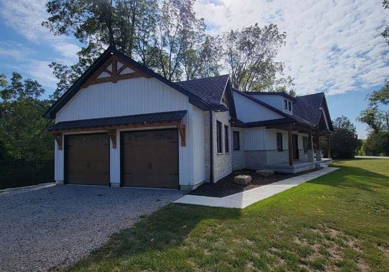66-talbot-street-courtland-ontario-40773432