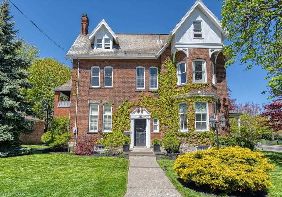 272-park-street-s-hamilton-ontario-40773520
