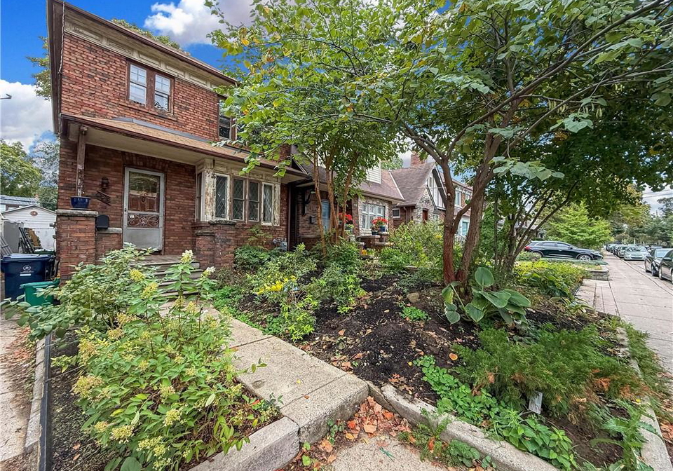 55-chilton-road-toronto-ontario-40773555