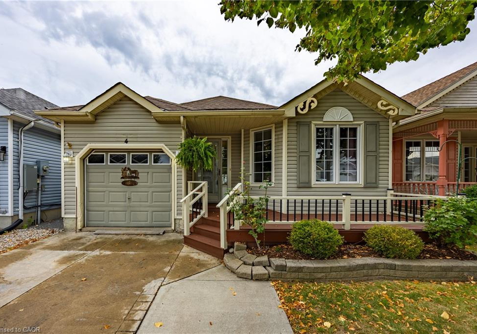 4-walsingham-drive-port-rowan-ontario-40773566