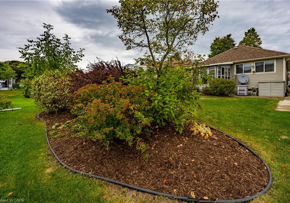 4-walsingham-drive-port-rowan-ontario-40773566