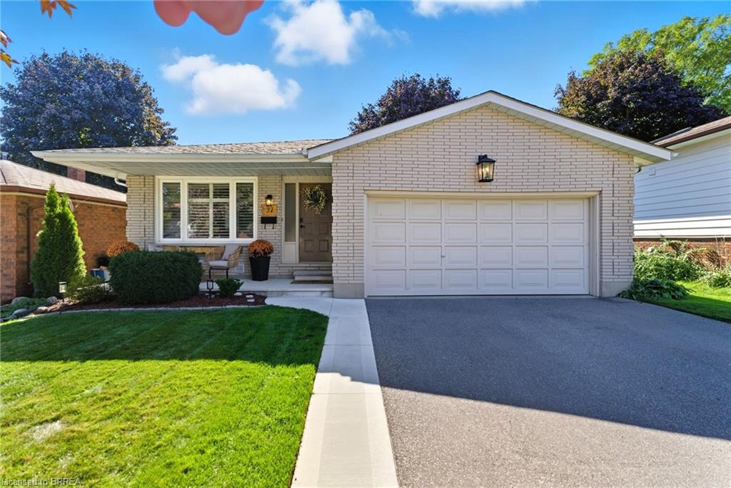 37-wildflower-lane-brantford-ontario-40773725