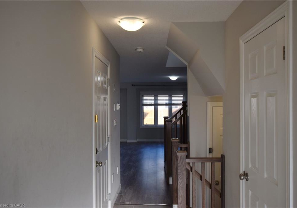 43-munch-avenue-cambridge-ontario-40773762