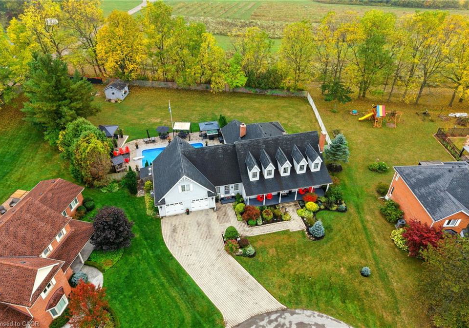 24-meander-close-carlisle-ontario-40773793