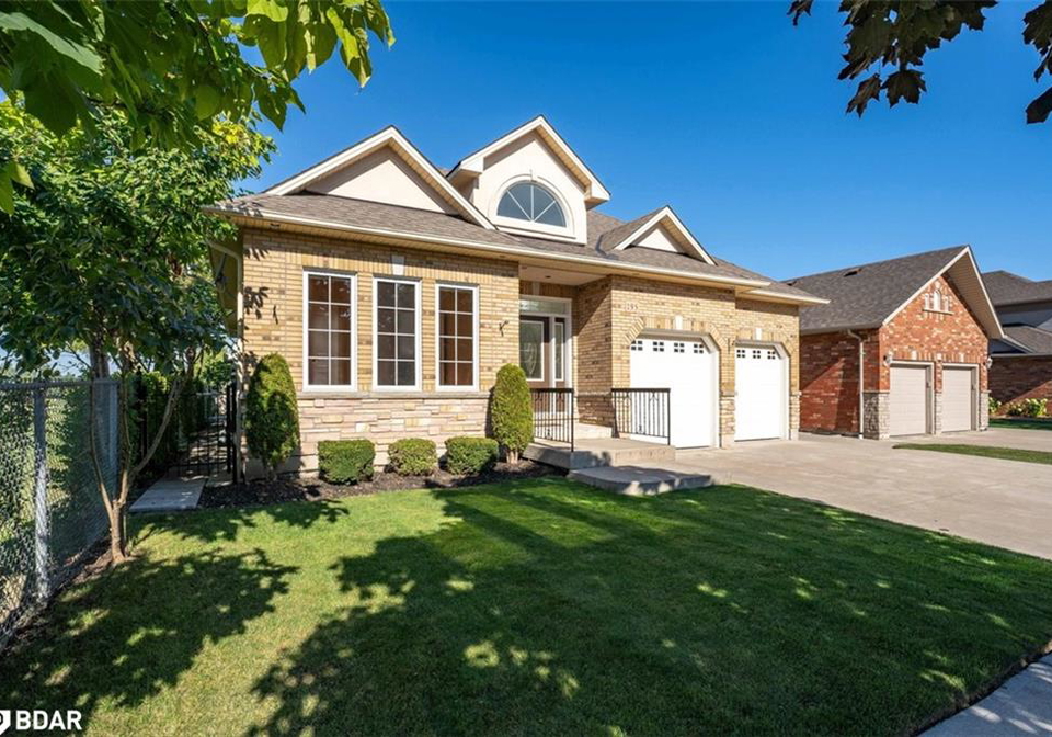 195-winona-road-stoney-creek-ontario-40773907