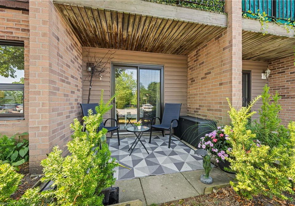 4209-hixon-street-beamsville-ontario-40773930
