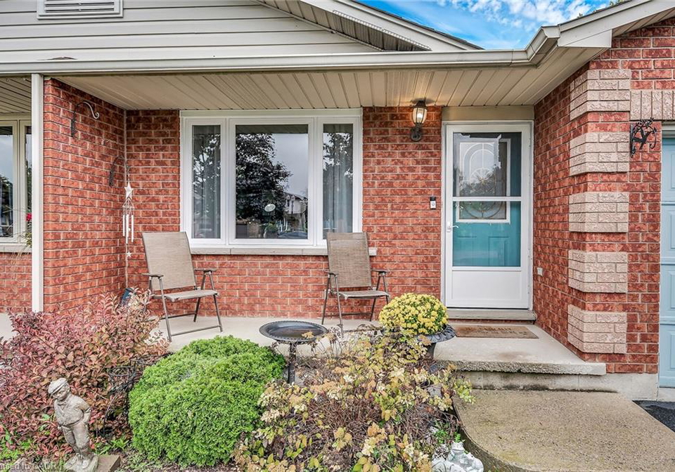 16-caledon-court-caledonia-ontario-40773948