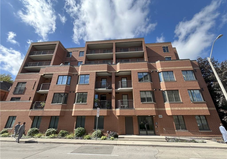 47-caroline-street-north-n-hamilton-ontario-40773965