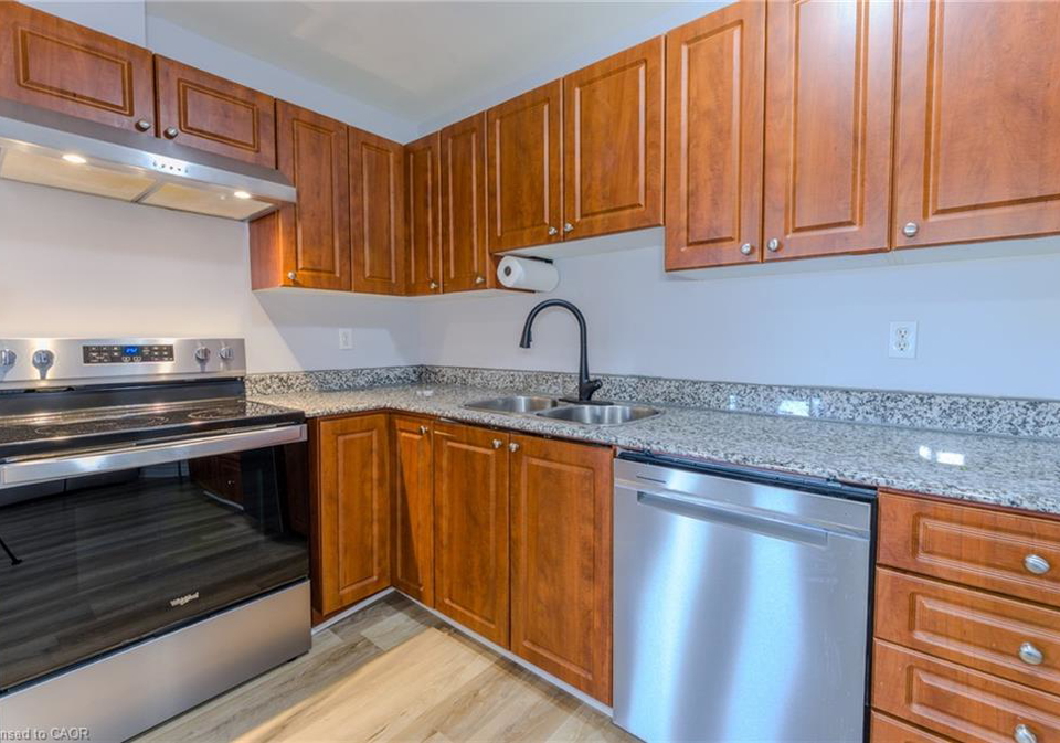 135-james-street-s-hamilton-ontario-40774010