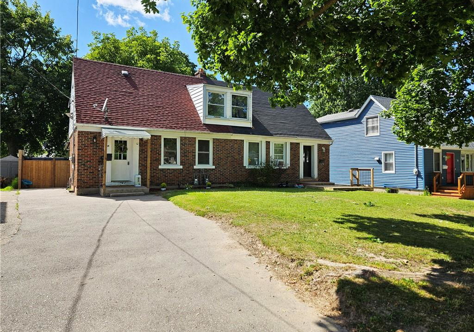 45-st-clair-avenue-kitchener-ontario-40774019