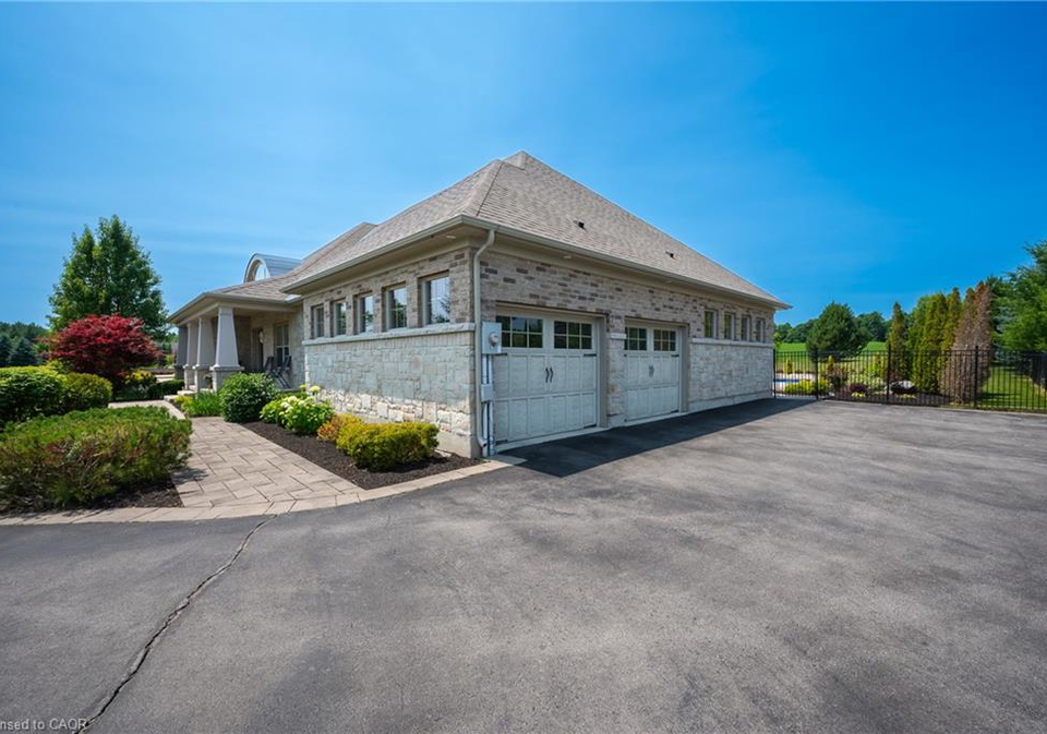 23-old-ruby-lane-wellington-ontario-40774051