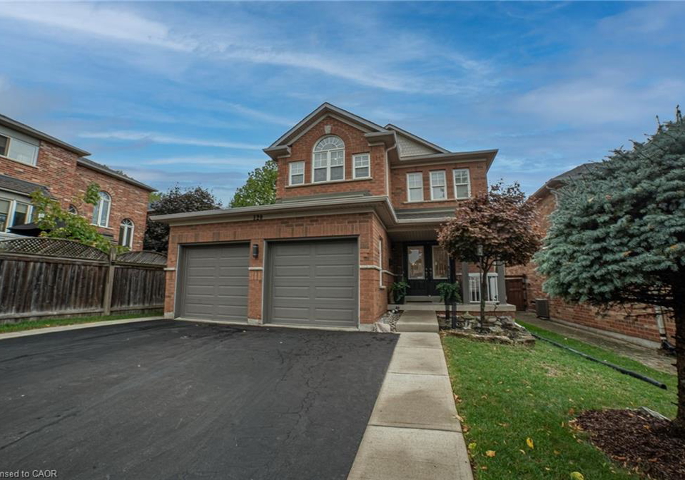 120-sundial-crescent-dundas-ontario-40774115