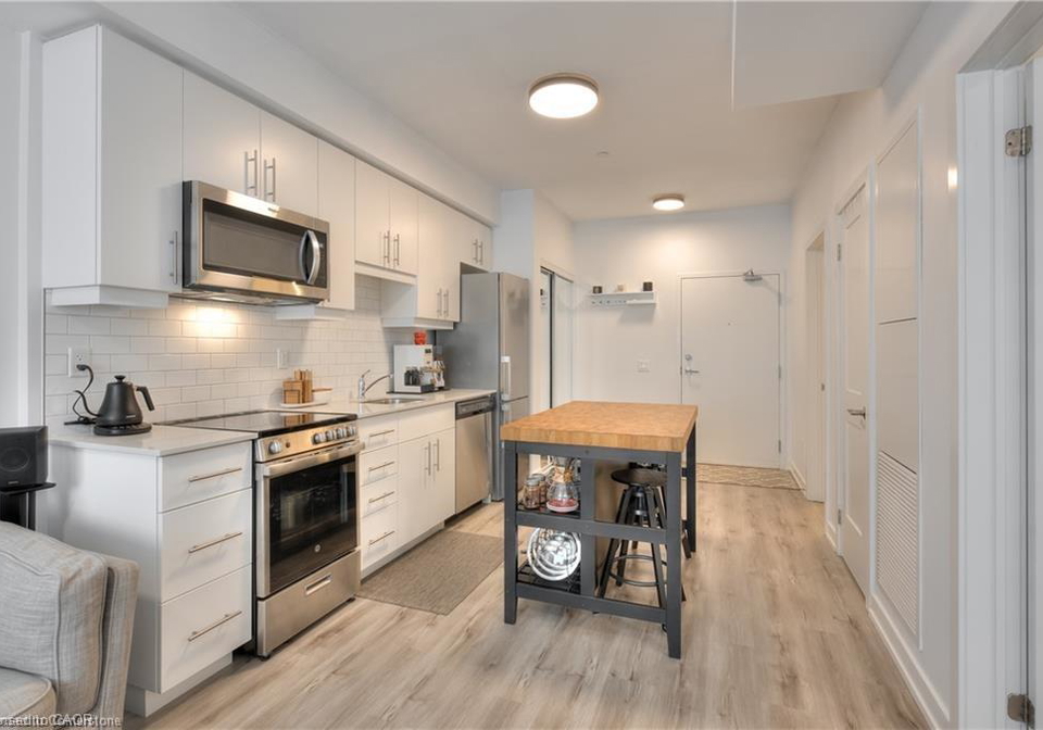 243-northfield-drive-e-waterloo-ontario-40774127