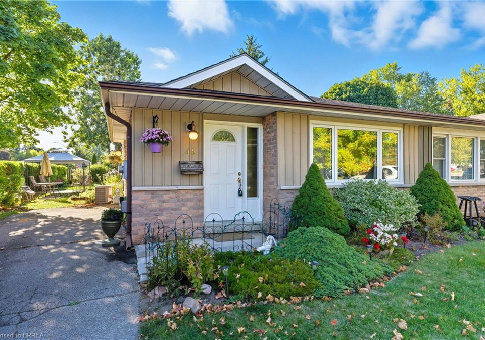 45-maple-crescent-paris-ontario-40774256