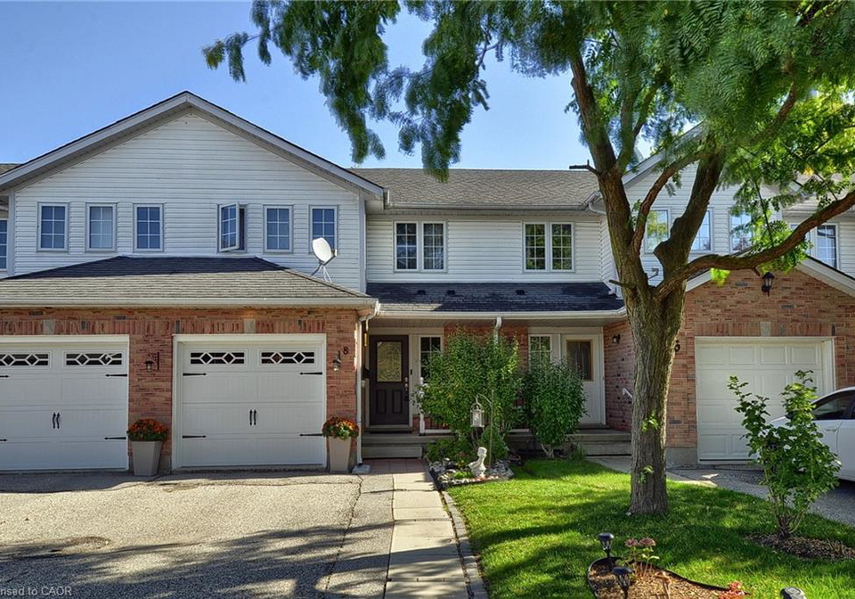 8-brandy-crescent-kitchener-ontario-40774375