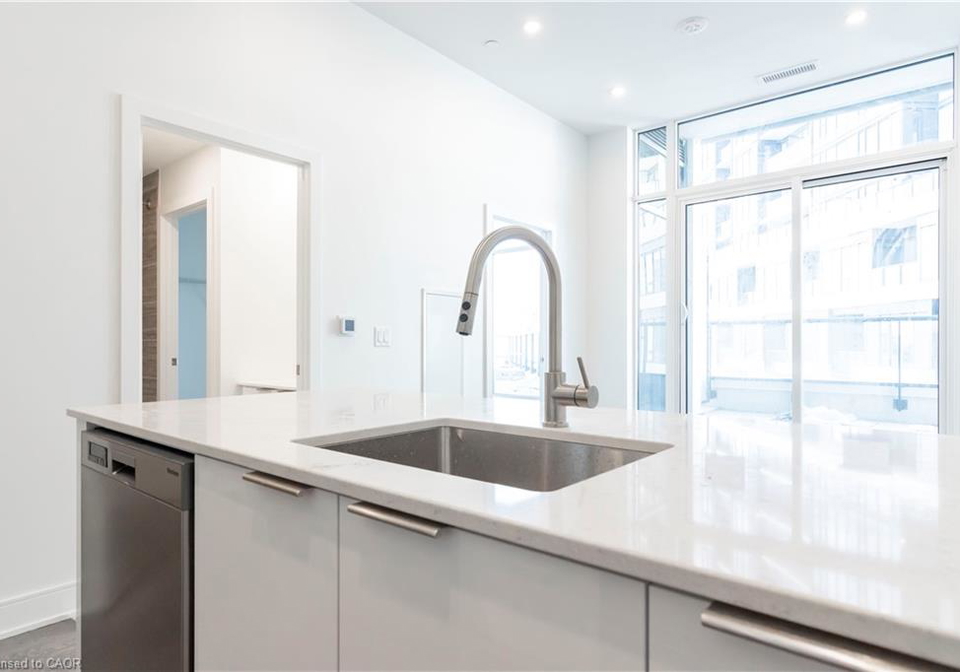 25-wellington-street-s-kitchener-ontario-40774379