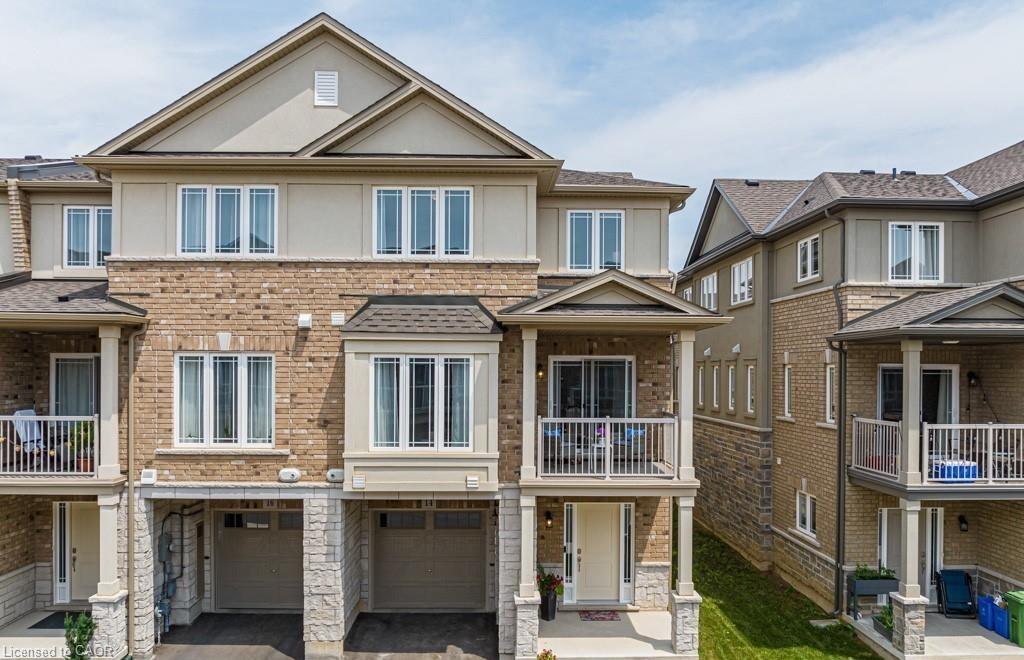 14-aquarius-crescent-hamilton-ontario-40774425