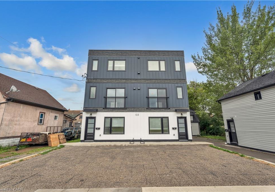 133-durham-street-unit-b-port-colborne-ontario-40774481