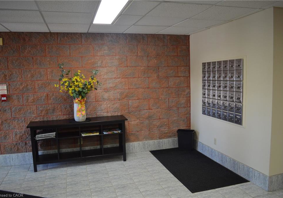 5-mill-pond-court-simcoe-ontario-40774525